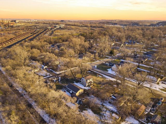 2924 Seneca Street, Middletown, OH 45044