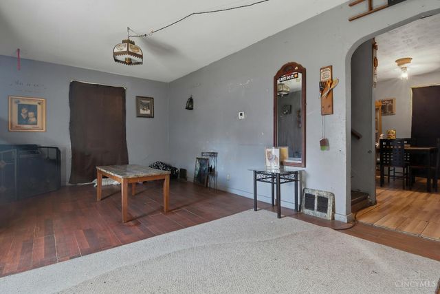 2924 Seneca Street, Middletown, OH 45044