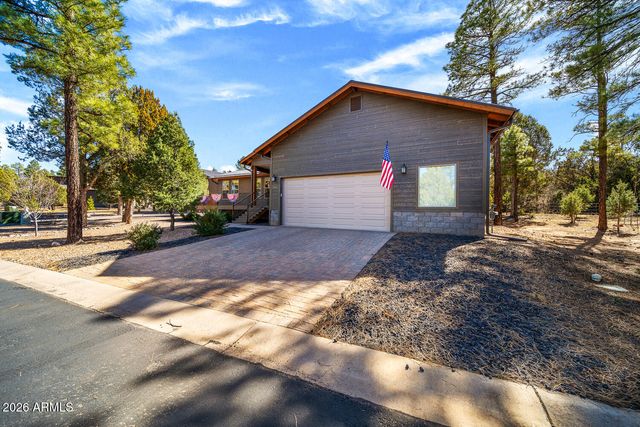 3160 N Eagle Landing Road, Show Low, AZ 85901