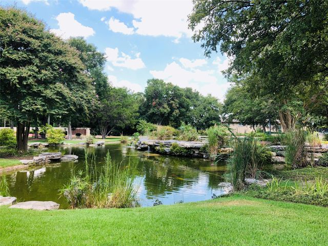 222 Saddlebred LN, Georgetown, TX 78633