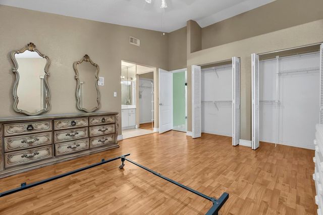 3201 W 76th St, Hialeah, FL 33018