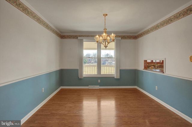 722 MAHANTANGO DRIVE, Chambersburg, PA 17202