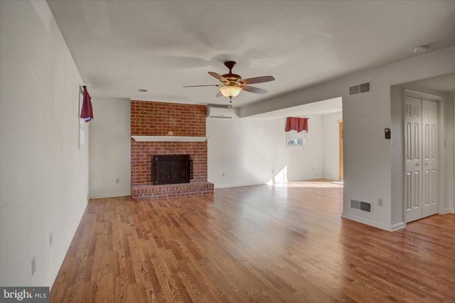 722 MAHANTANGO DRIVE, Chambersburg, PA 17202