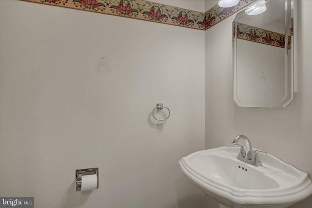 722 MAHANTANGO DRIVE, Chambersburg, PA 17202