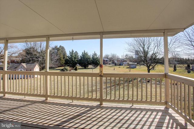 722 MAHANTANGO DRIVE, Chambersburg, PA 17202