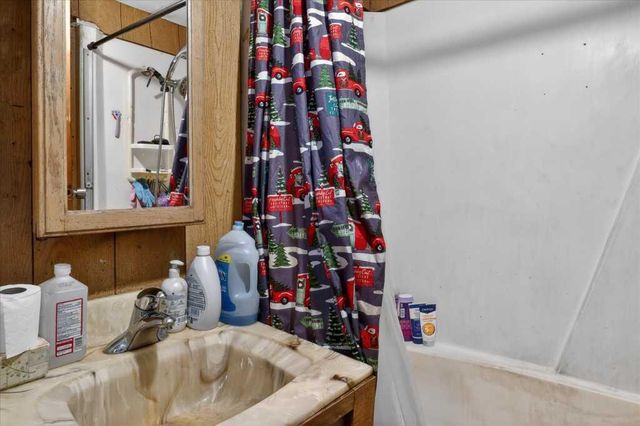 7929 E Napier Avenue, Benton Harbor, MI 49022