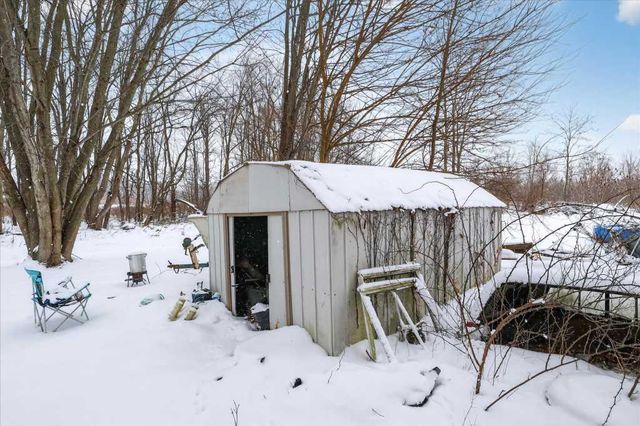 7929 E Napier Avenue, Benton Harbor, MI 49022