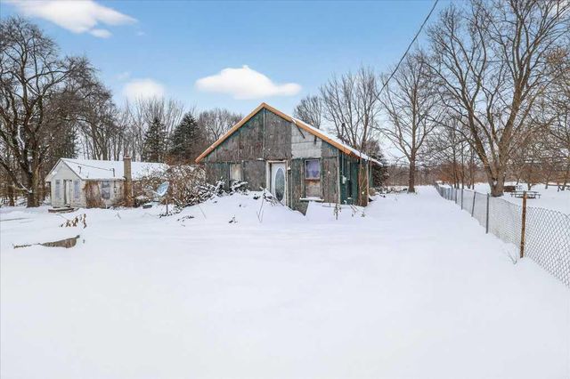 7929 E Napier Avenue, Benton Harbor, MI 49022