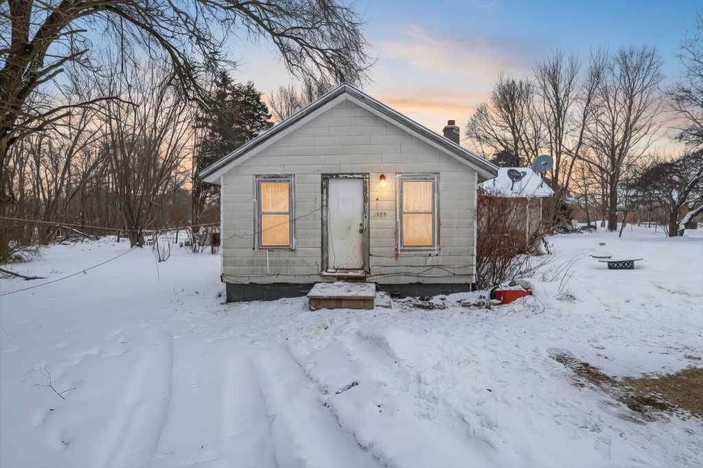 7929 E Napier Avenue, Benton Harbor, MI 49022