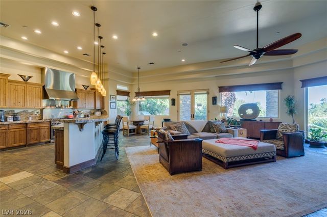 549 Regents Gate Drive, Henderson, NV 89012