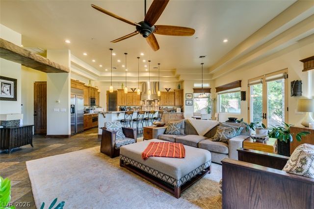 549 Regents Gate Drive, Henderson, NV 89012