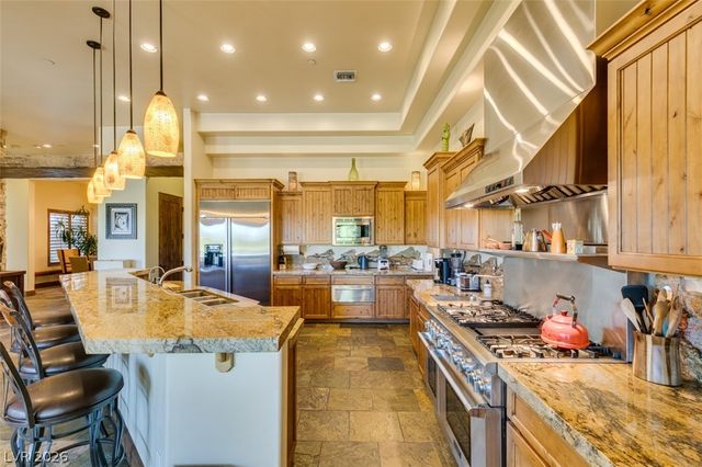 549 Regents Gate Drive, Henderson, NV 89012
