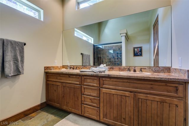 549 Regents Gate Drive, Henderson, NV 89012