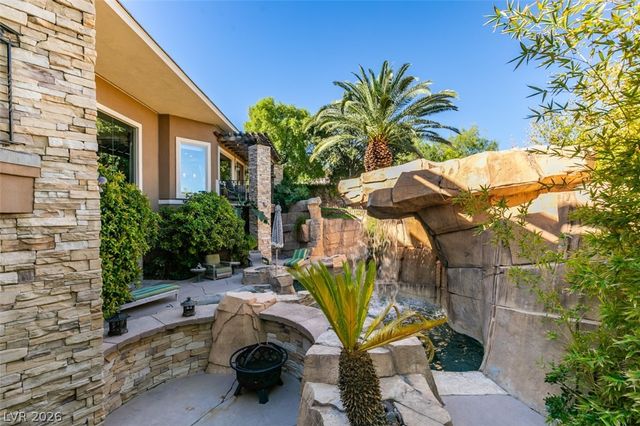 549 Regents Gate Drive, Henderson, NV 89012