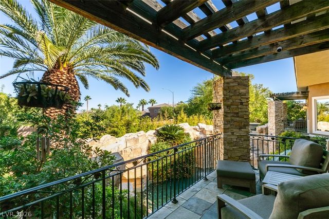 549 Regents Gate Drive, Henderson, NV 89012