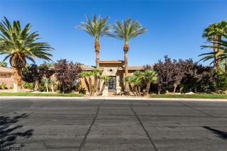 549 Regents Gate Drive, Henderson, NV 89012