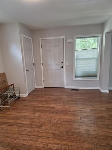1443 16th Street, Detroit, MI 48216
