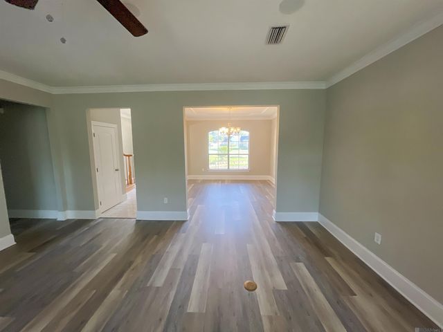 7124 Chablis Ave, Baton Rouge, LA 70811