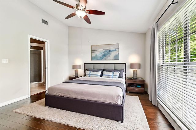 609 S GLEN AVENUE E, Tampa, FL 33609