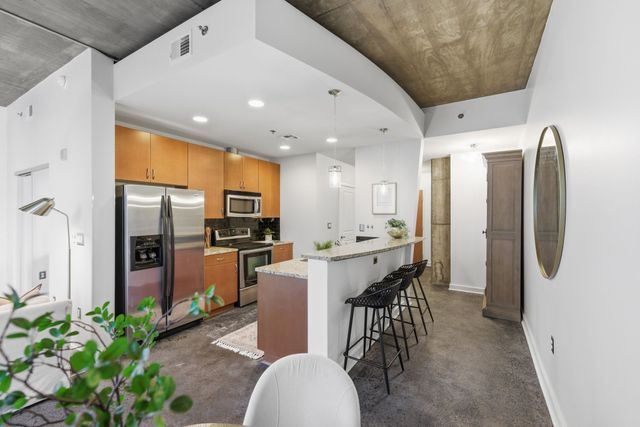 301 Demonbreun St Unit 1418, Nashville, TN 37201