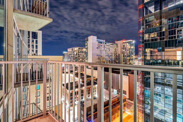 301 Demonbreun St Unit 1418, Nashville, TN 37201