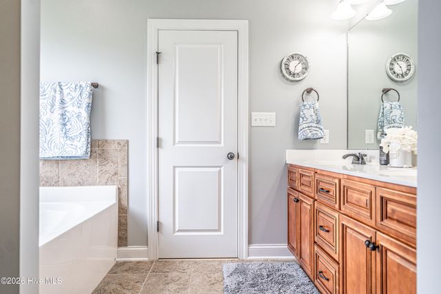 155 Hadley Court, Southern Pines, NC 28387