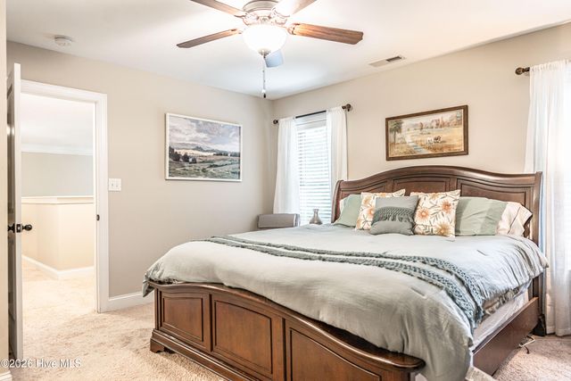 155 Hadley Court, Southern Pines, NC 28387
