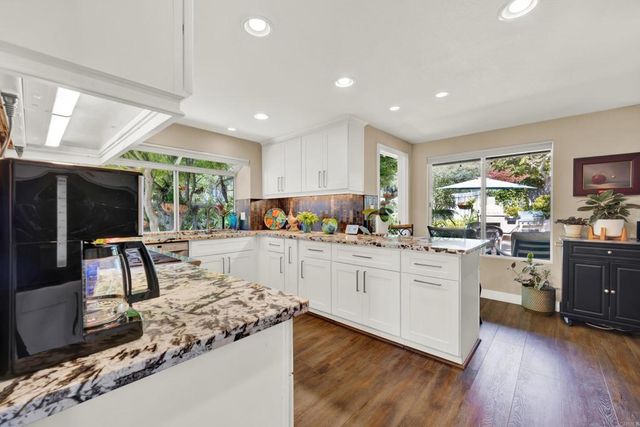 5071 Nighthawk Way, Oceanside, CA 92056