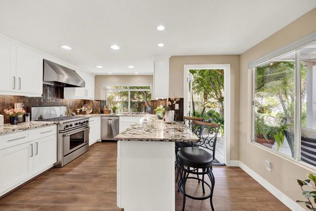 5071 Nighthawk Way, Oceanside, CA 92056