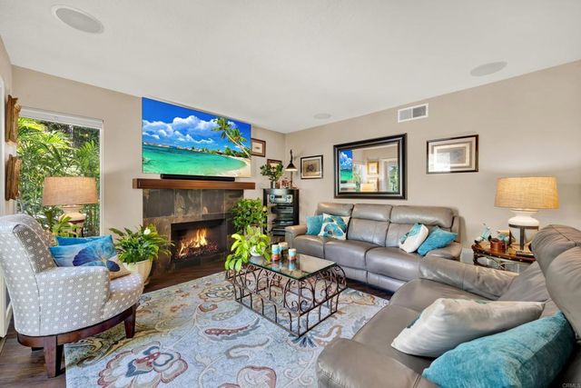 5071 Nighthawk Way, Oceanside, CA 92056