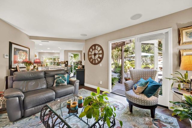 5071 Nighthawk Way, Oceanside, CA 92056