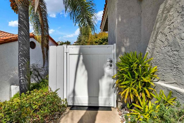 5071 Nighthawk Way, Oceanside, CA 92056