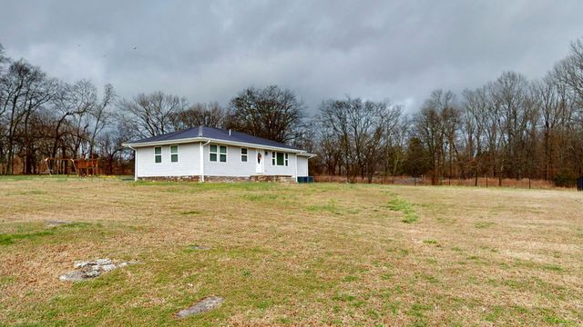 3182 Cairo Bend Rd, Lebanon, TN 37087