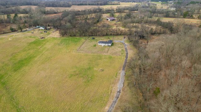 3182 Cairo Bend Rd, Lebanon, TN 37087