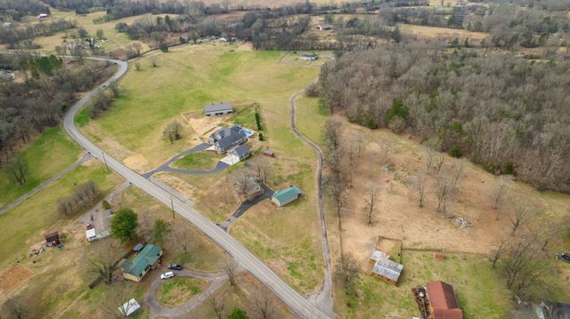 3182 Cairo Bend Rd, Lebanon, TN 37087