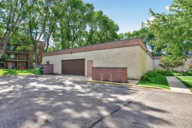 240 Wentworth Avenue W 306, West Saint Paul, MN 55118