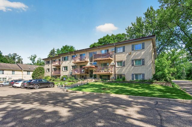 240 Wentworth Avenue W 306, West Saint Paul, MN 55118
