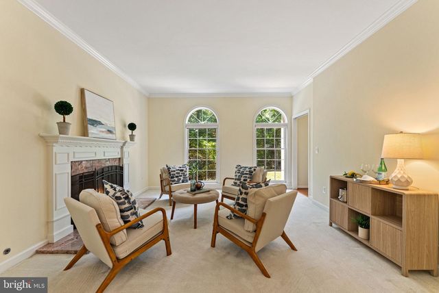 2415 BRIGHTON PL, Jeffersonton, VA 22724