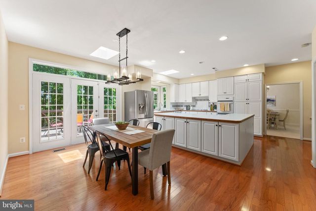 2415 BRIGHTON PL, Jeffersonton, VA 22724