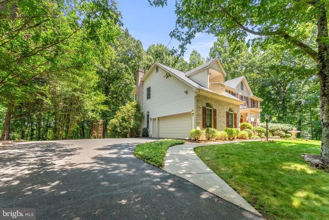 2415 BRIGHTON PL, Jeffersonton, VA 22724