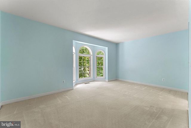 2415 BRIGHTON PL, Jeffersonton, VA 22724