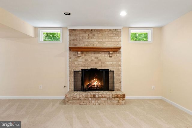 2415 BRIGHTON PL, Jeffersonton, VA 22724