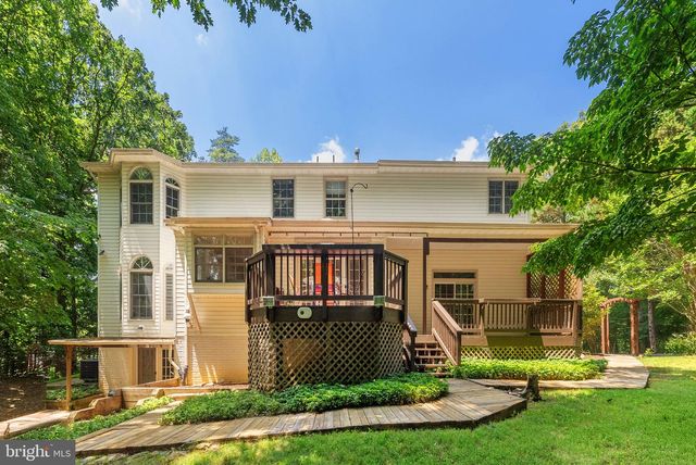 2415 BRIGHTON PL, Jeffersonton, VA 22724