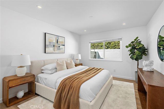 9202 Aloha Drive, Huntington Beach, CA 92646
