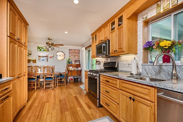 345 Ireland St, Chesterfield, MA 01084