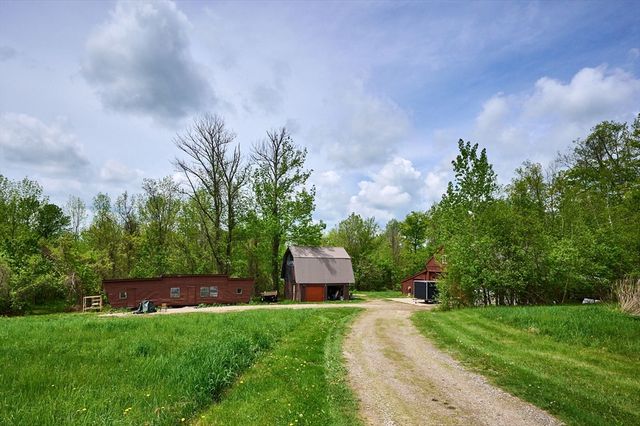 345 Ireland St, Chesterfield, MA 01084