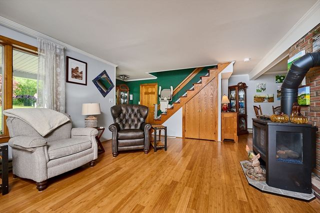 345 Ireland St, Chesterfield, MA 01084