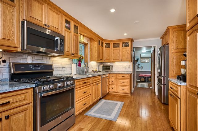 345 Ireland St, Chesterfield, MA 01084