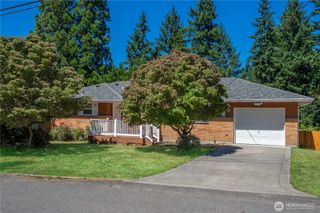 528 S 302nd St, Federal Way, WA 98003