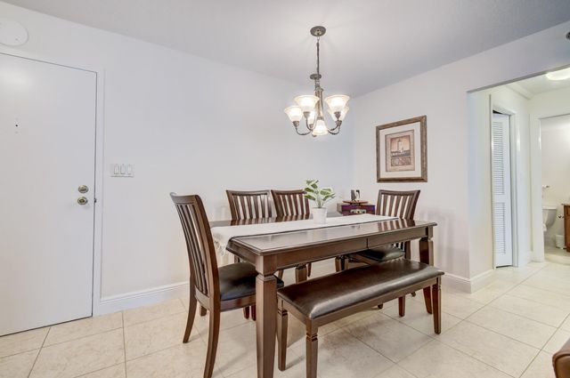 3221 S Ocean Boulevard 704, Highland Beach, FL 33487